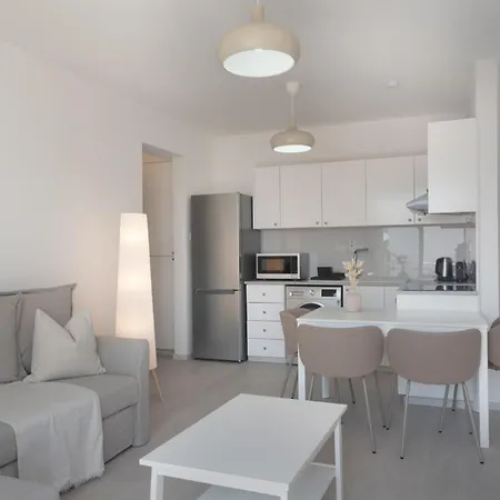 Appartement Phaedrus Living Terra Cotta Flat